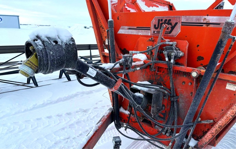 Hay Equipment  Jiffy 900 Bale Processor  Photo